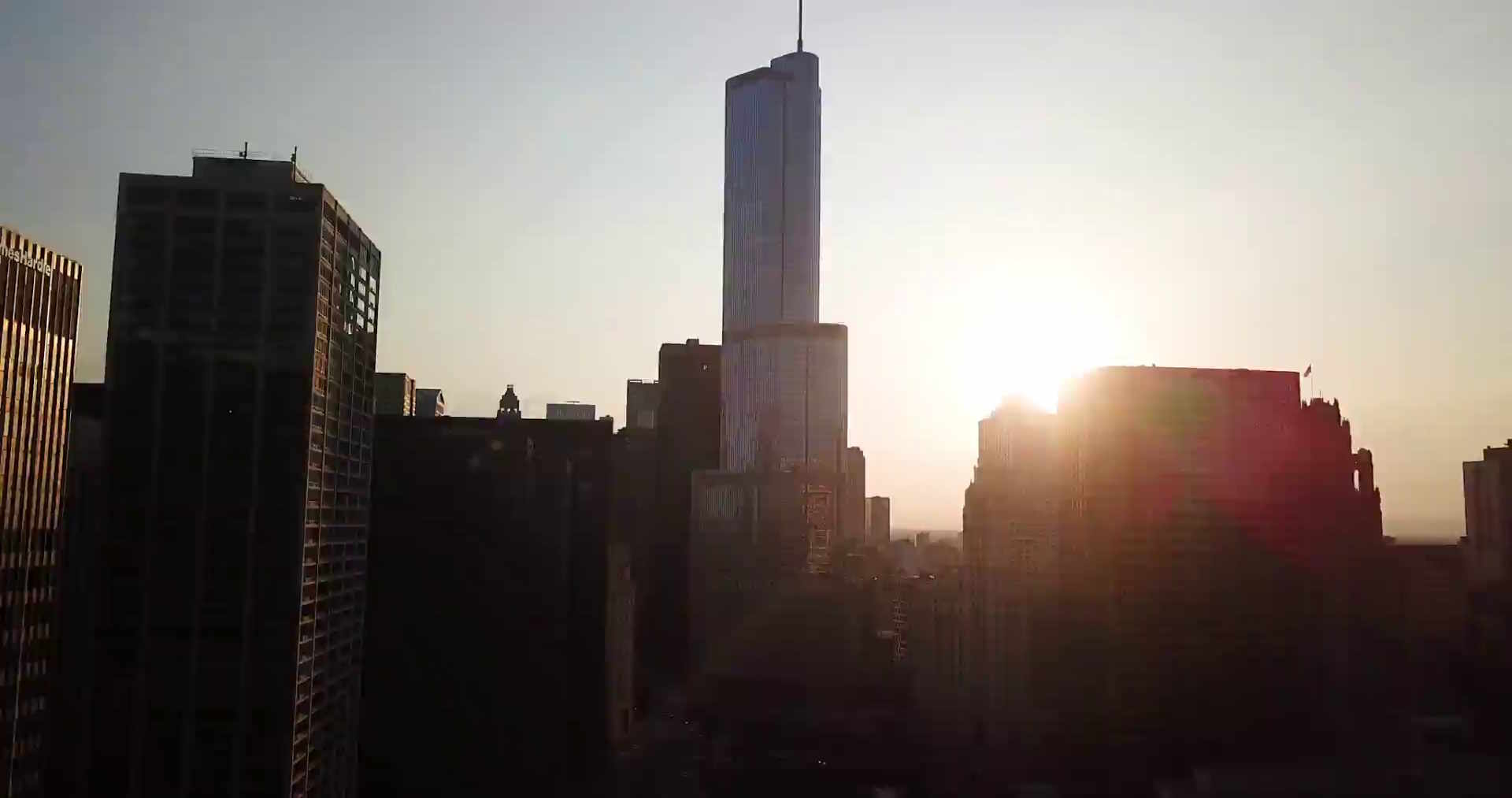 Wide shot of Chicago skyline